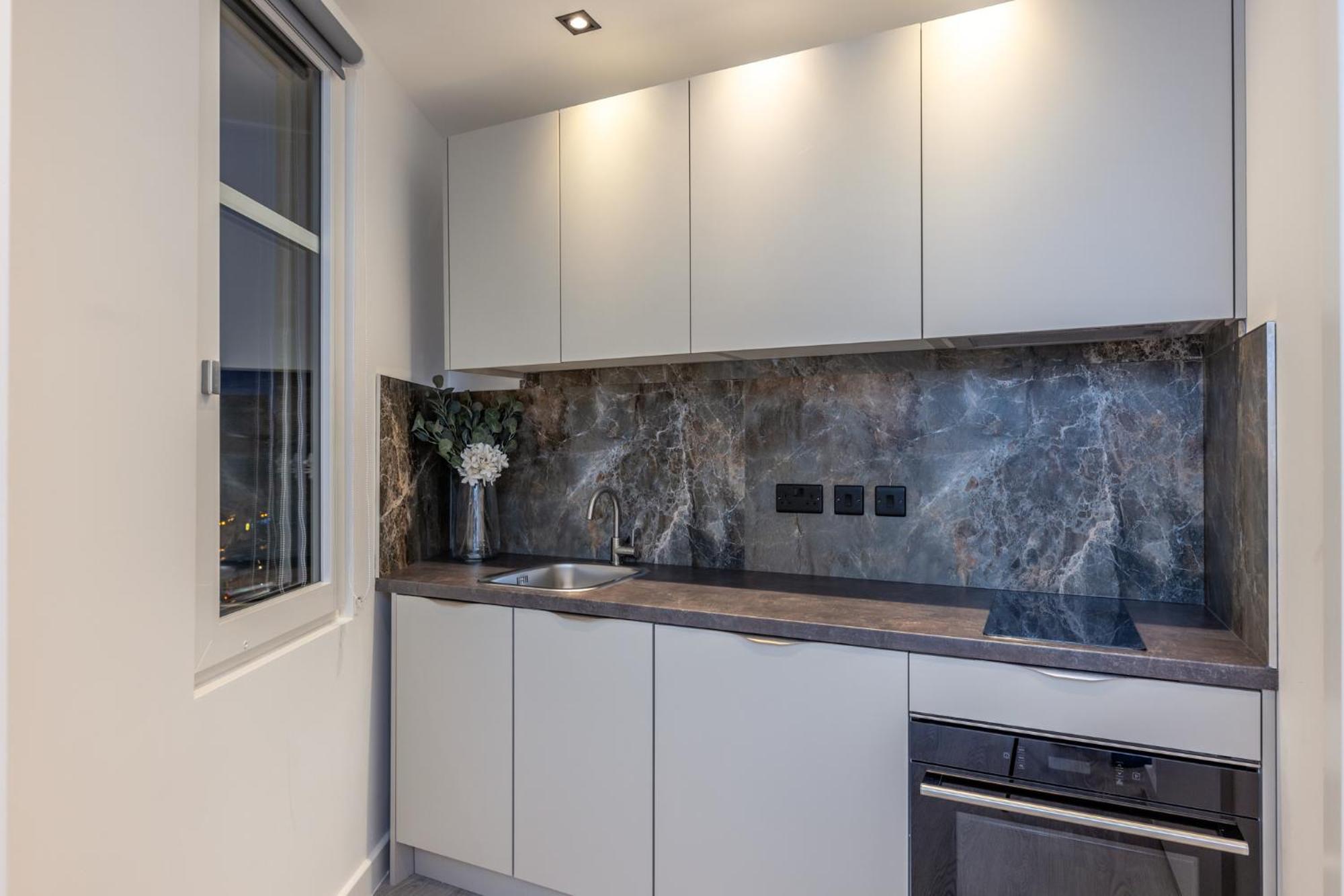 Diff-Rent Living Apartment Harrow Exterior photo